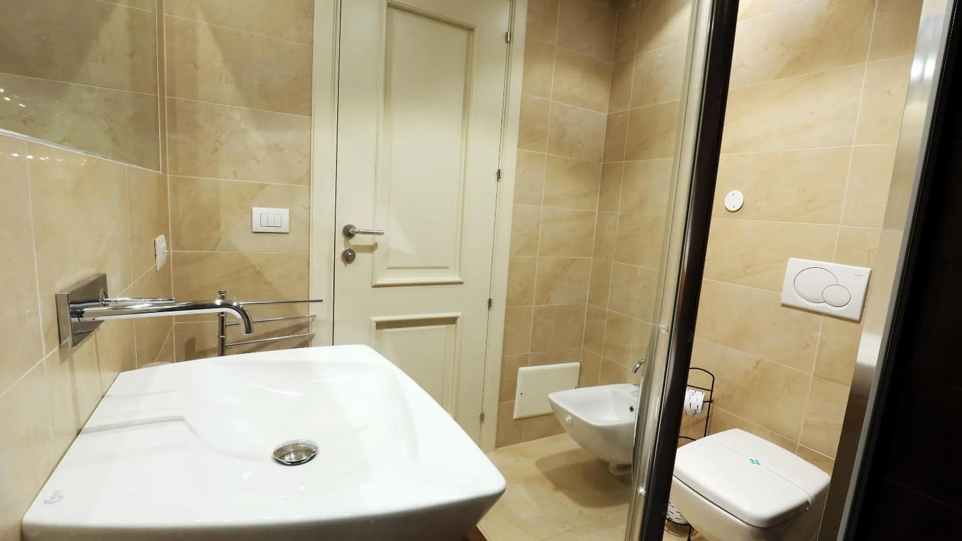 Verdello Home Savoca Italie